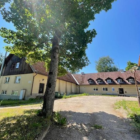 Hotel Pargi Maja Viljandi  Zewnętrze zdjęcie